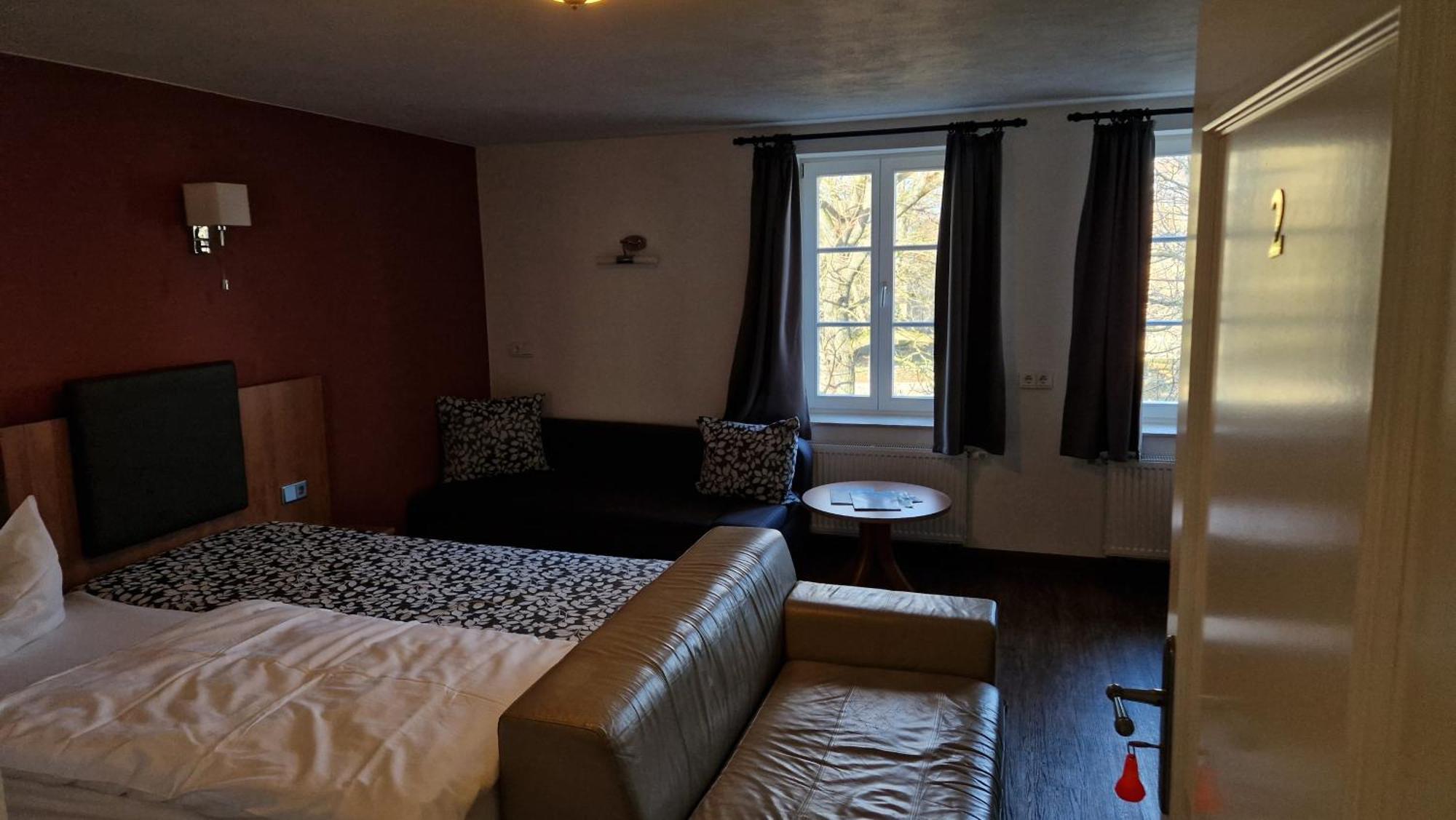 Hotel Garni Demmel & Cie Rohrsheim Luaran gambar