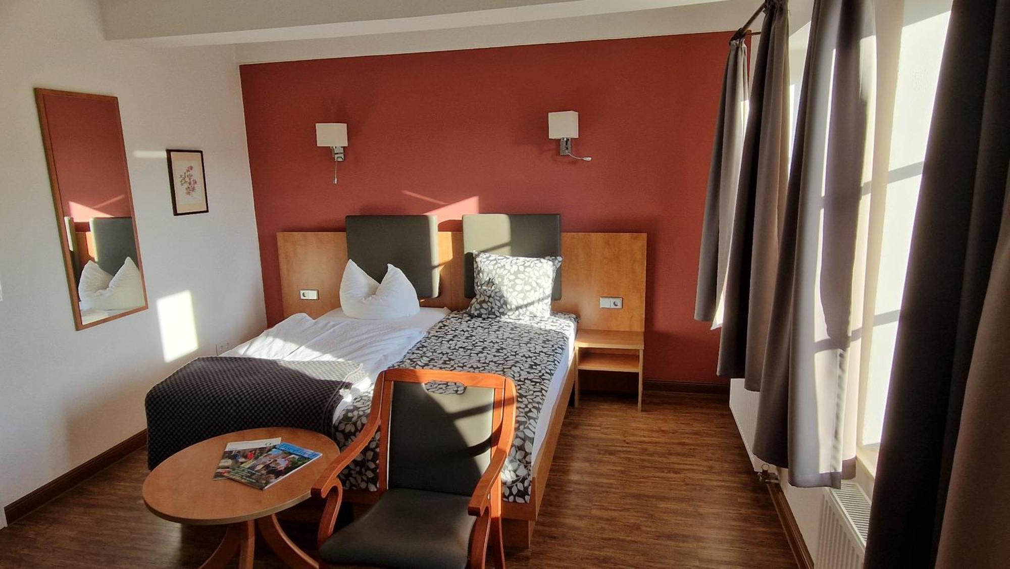 Hotel Garni Demmel & Cie Rohrsheim Luaran gambar